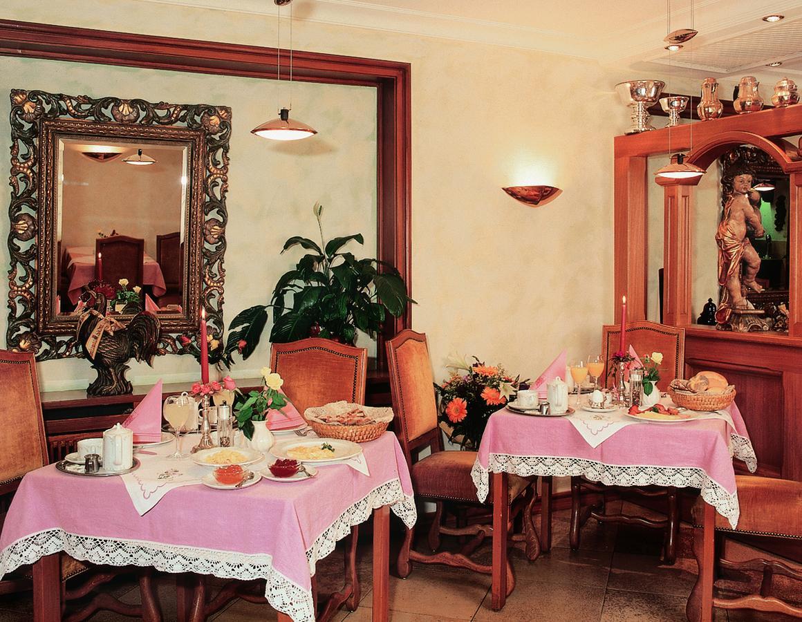 Hotel Resengoerg Ebermannstadt Esterno foto